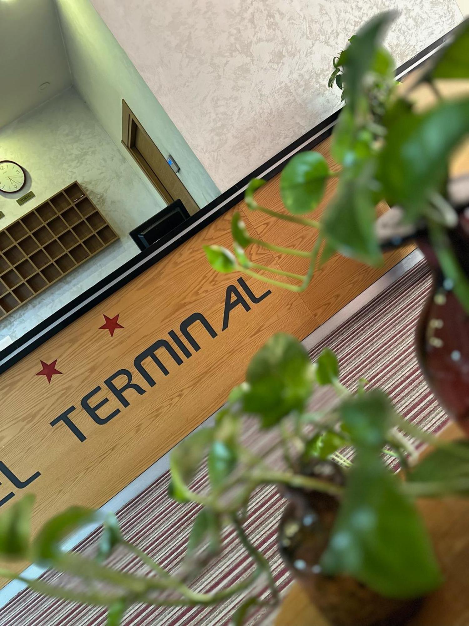 Hotel Terminal Tirana Bregu i Lumit Dış mekan fotoğraf